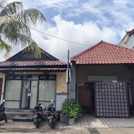 Ega S Hostel Batununggul Екстериор снимка