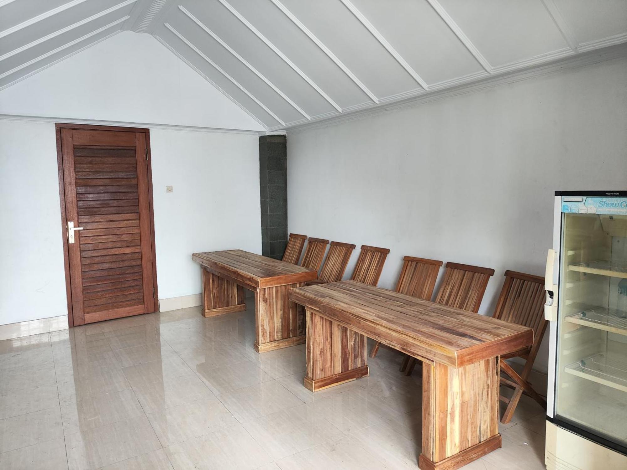 Ega S Hostel Batununggul Екстериор снимка